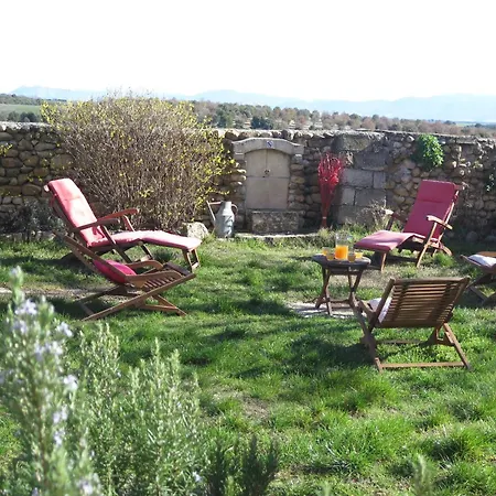 La Bergerie In An Estate With Swimming Pool In The Heart Of The Luberon Nyaraló Valensole